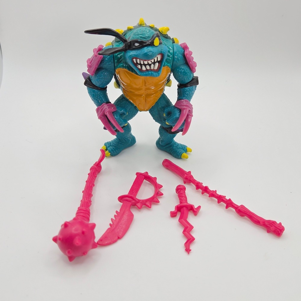 90s Playmates TMNT Wyrm Action Figure 100% complete Vintage Toy Action figure